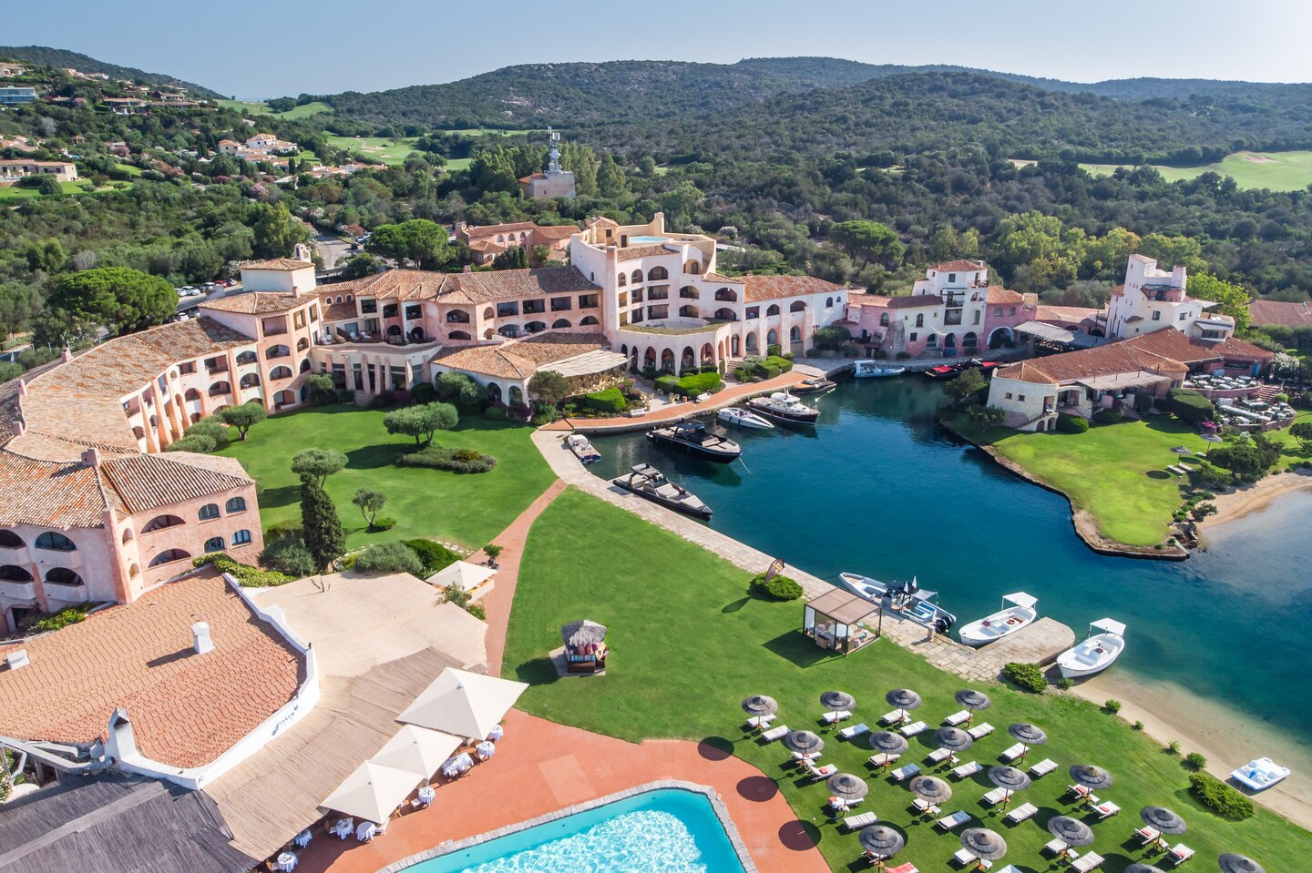 Cala di volpe sardinia