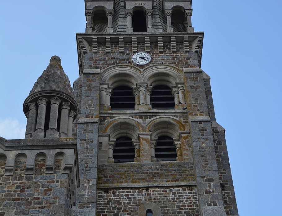 church tinteniac bell tower wall brittany heritage tourist france architecture small village sculpture