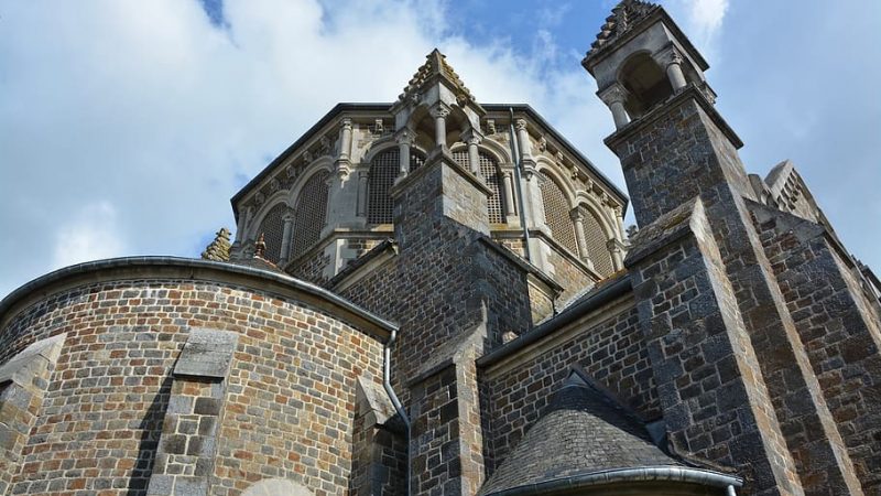 church tinteniac small village tourist brittany architecture heritage france wall sculpture religious monumen