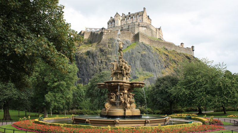 Edinburgh Scotland Castle Fountain