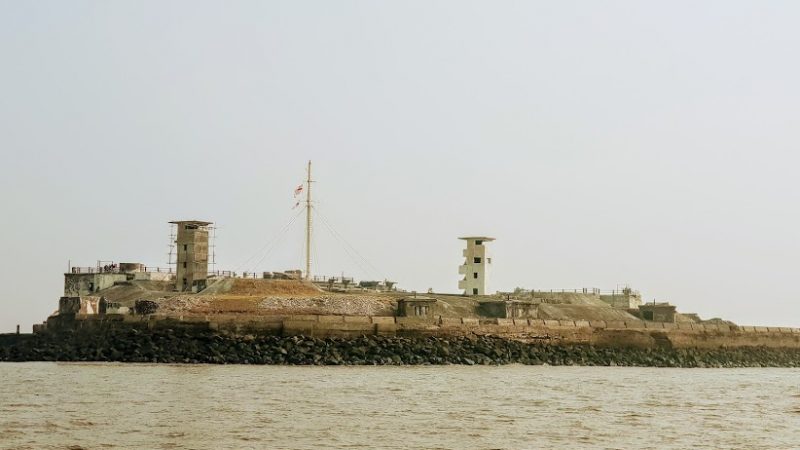 Middle Ground Coastal Battery