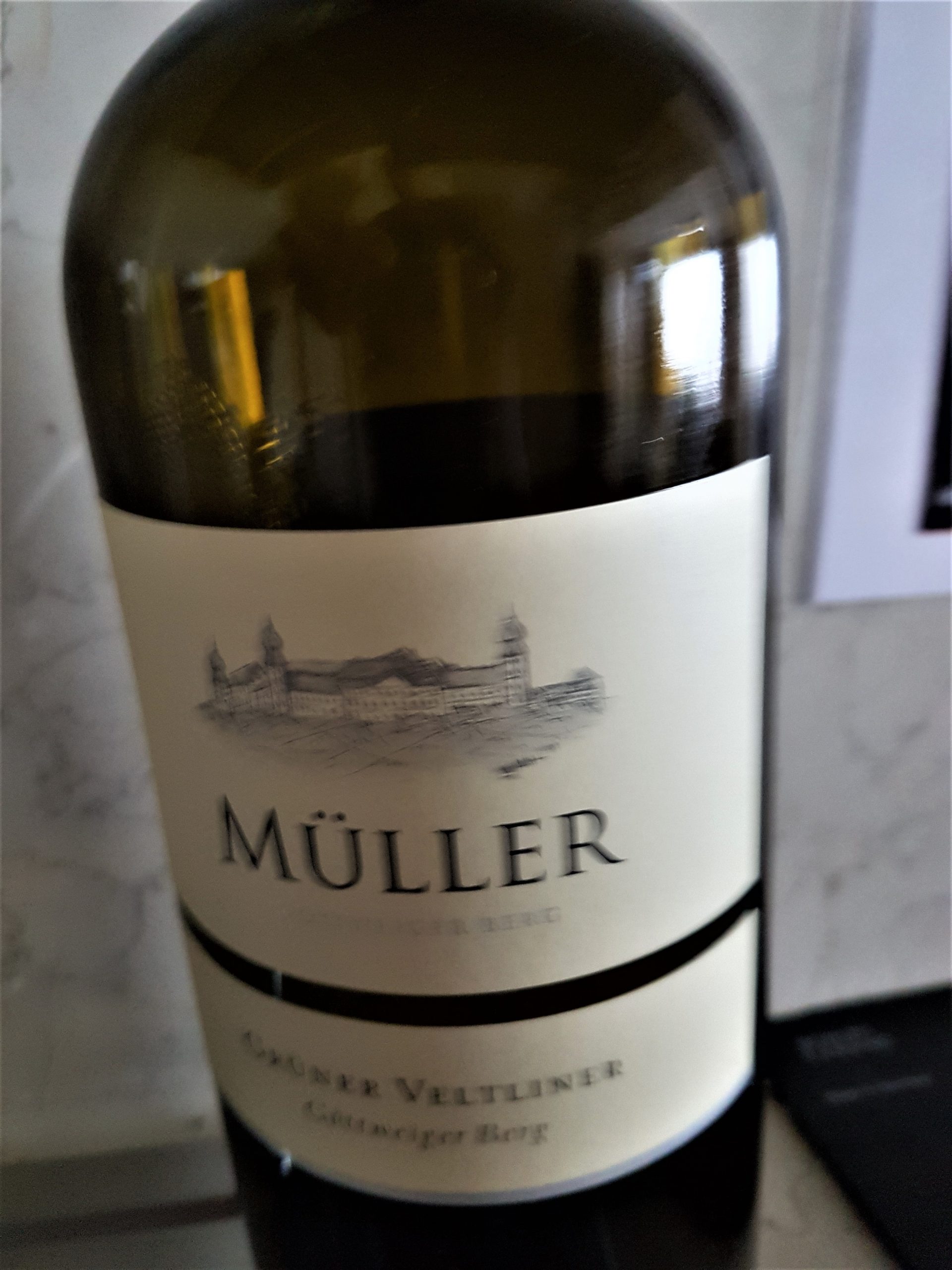 Müller Göttweiger Berg Grüner Veltliner, white wine, Austria, travel and home