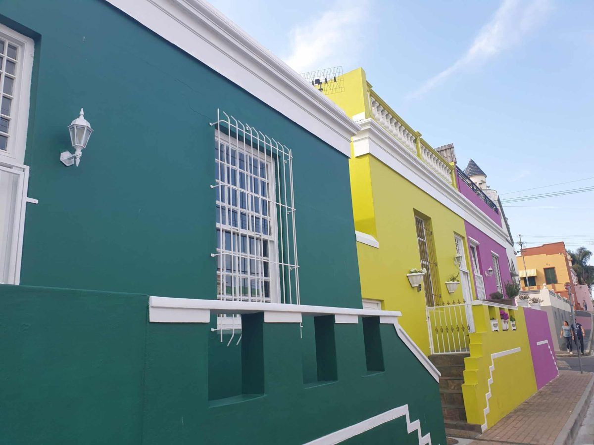 Bo-Kaap colorful houses for the perfect Instagram photo