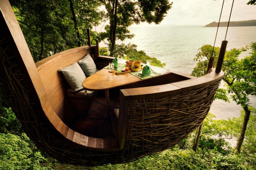 Soneva Kiri Treetop Restaurant