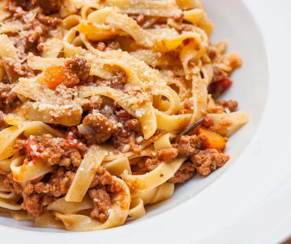 Fagliatelle or Fettuccini for Ragu Pasta