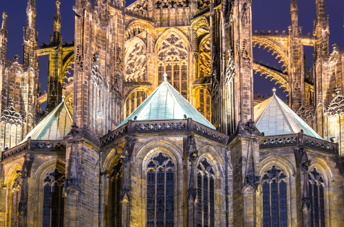 Most beautiful Gothic cathedrals in Europe St Vitus Cathedral visit Prague most beautiful places min