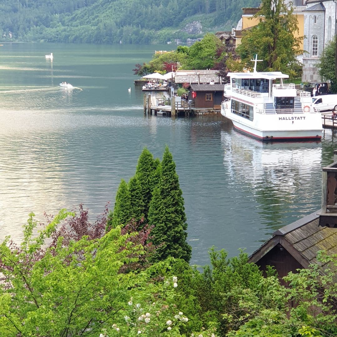 pretty places to stay in Hallstatt worth the visit