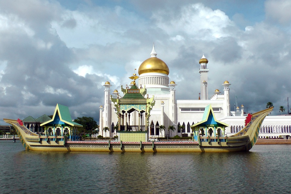 Ship Mosque Saifuddin Visit Brunei
