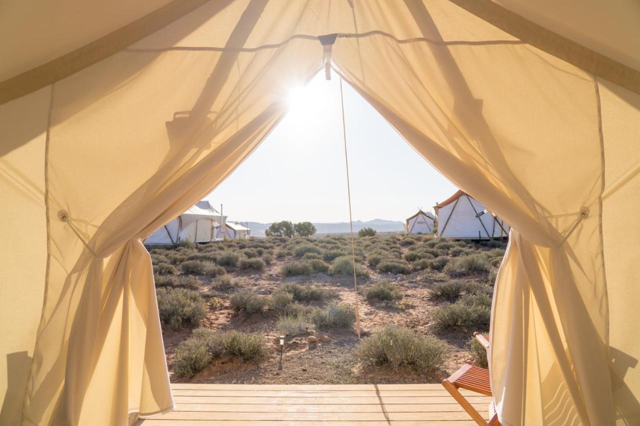 glamping with style in well maintained and luxury tents