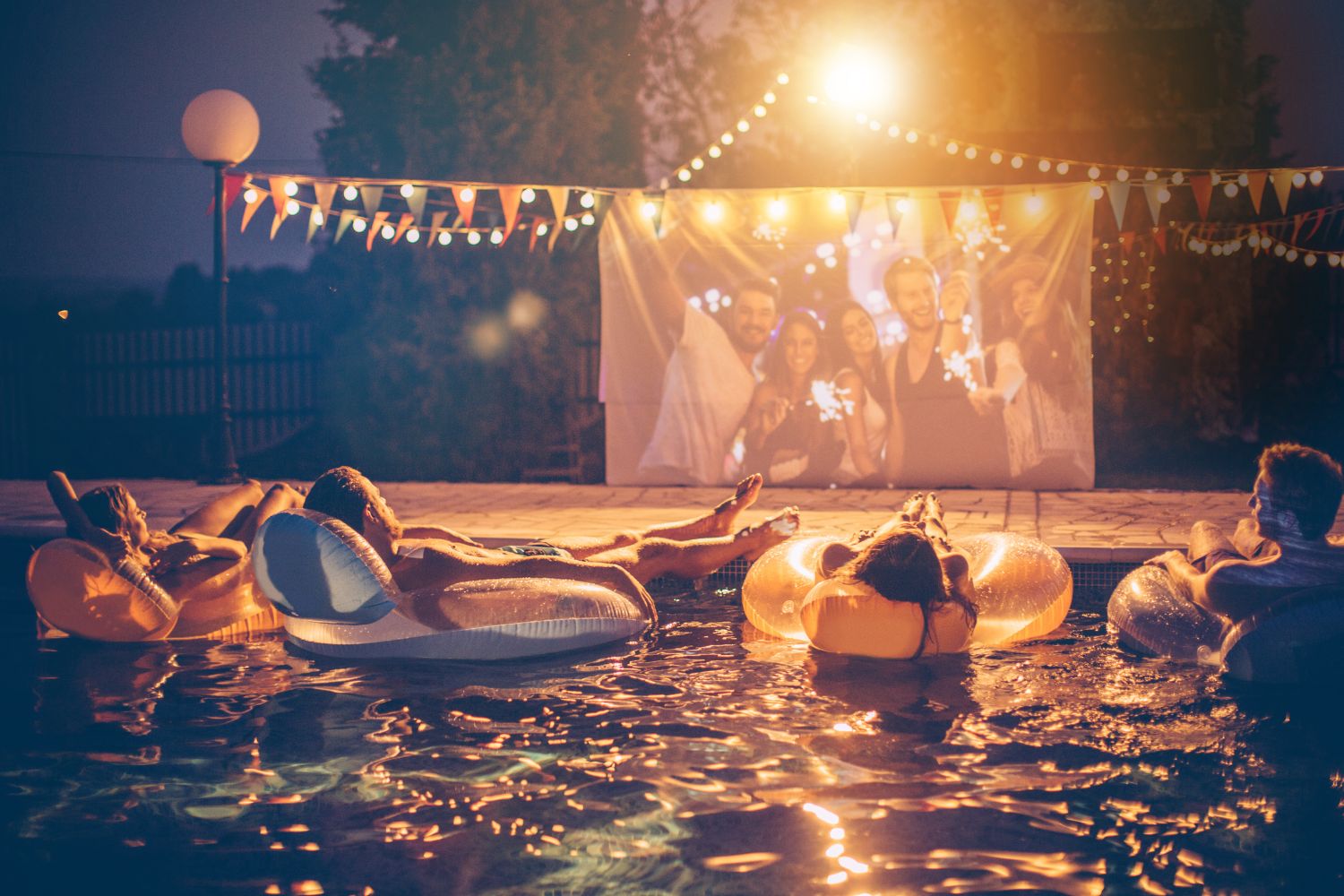 Christmas party ideas for summer time outdoor celebrations young friends movie night party ideas