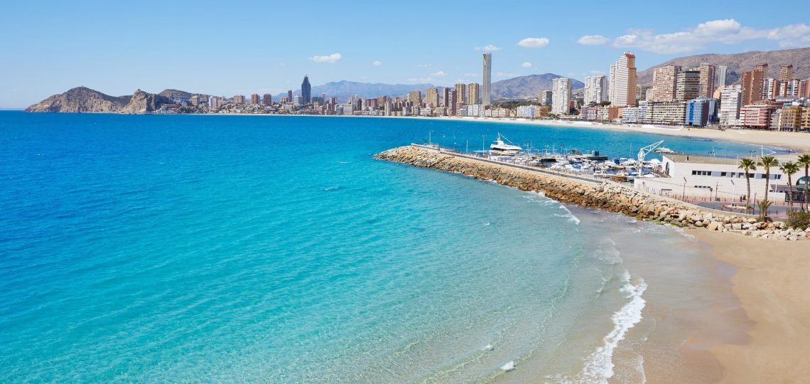 Benidorm Poniente Beach, travel and home min