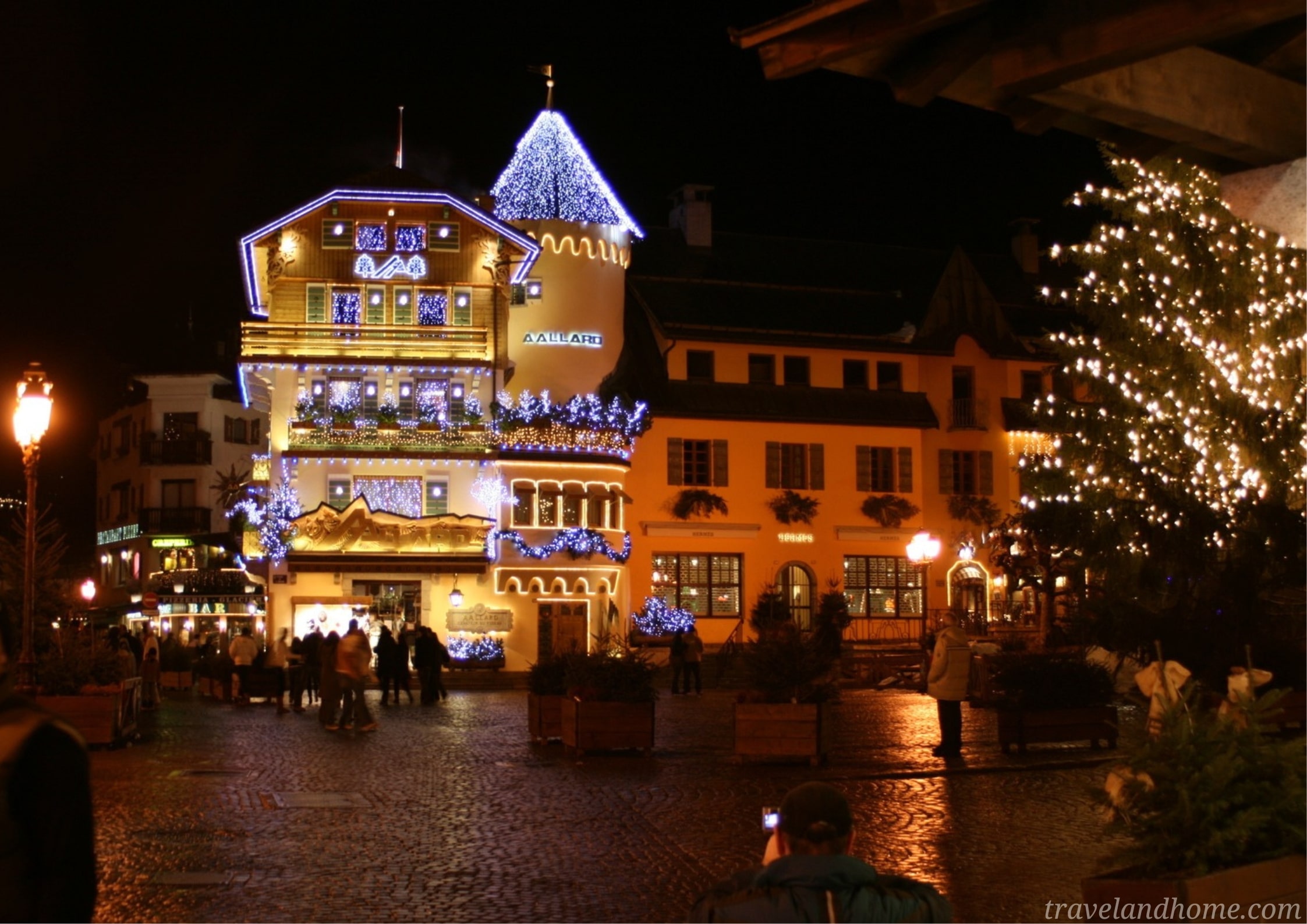 Megève in France, winter wonderland, christmas decorations min