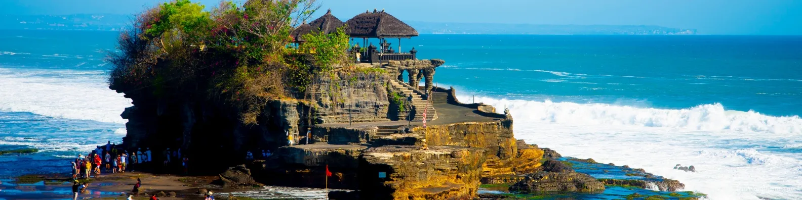 Tanah Lot Temple in Tabanan, near Canggu in Bali, Indonesia