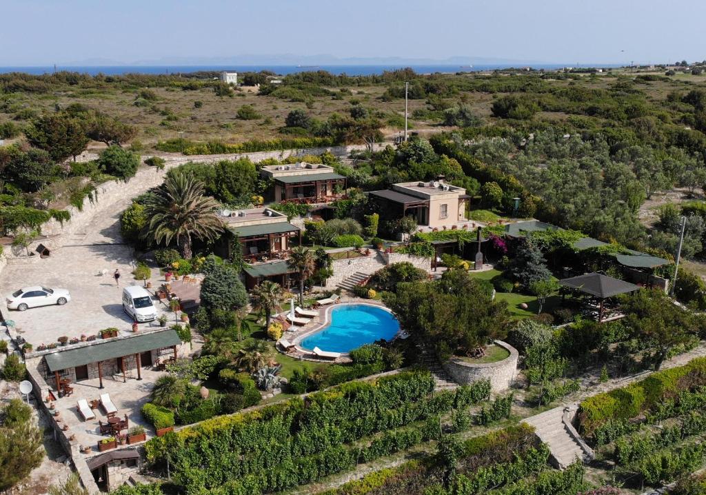 beautiful places to stay in Tenedoz