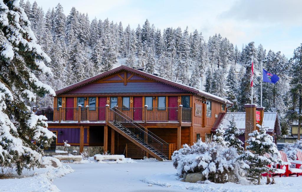 Bear hill lodge in Jasper Alberta
