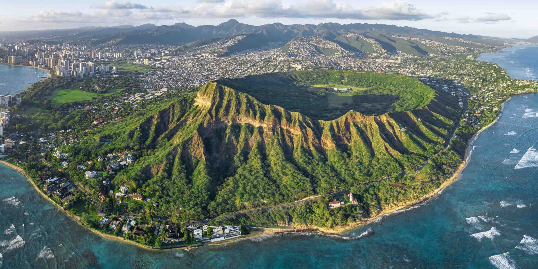 Diamond Head Crater - Best things to do and see O ahu Hawaii