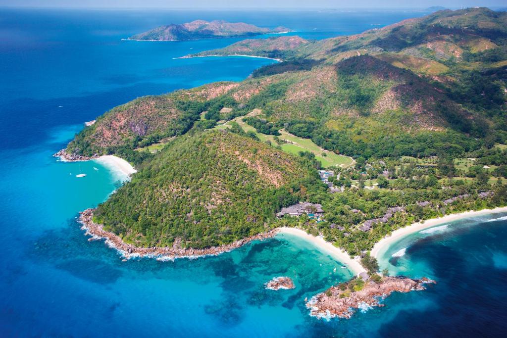 Most beautiful beach stays in Seychelles