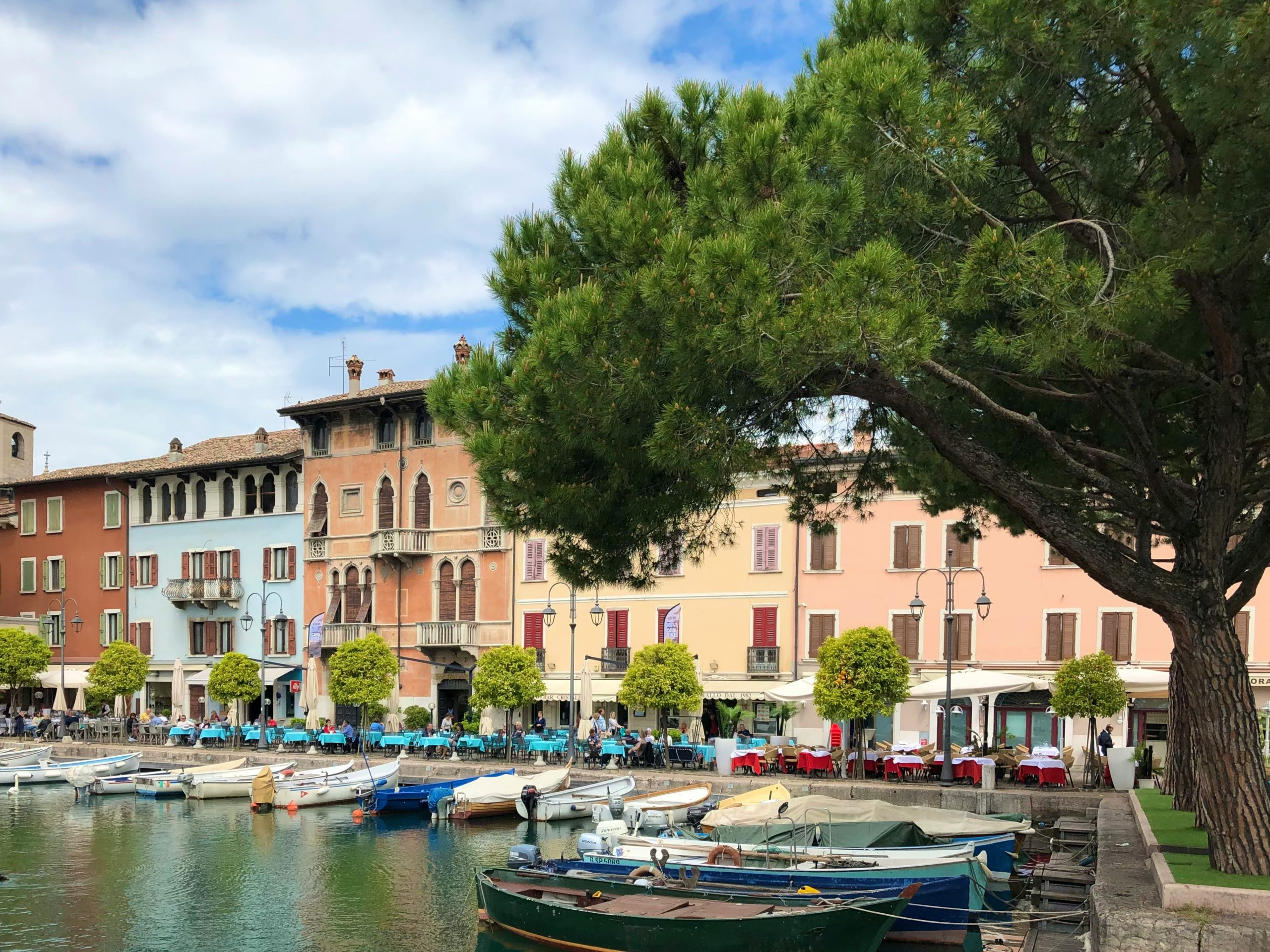 Porto Vecchio Desenzano - with restaurants