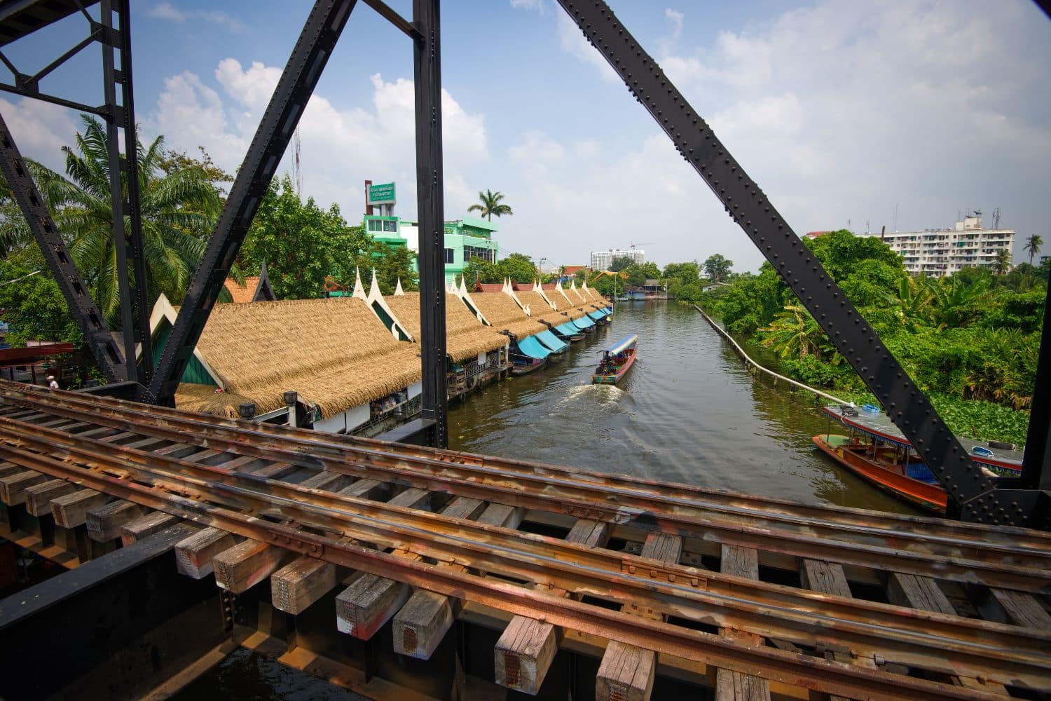 Taling Chan - the Floating Markets of Bangkok - Should you visit