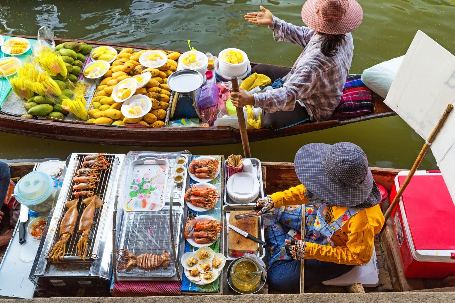 The Floating Markets of Bangkok - which one is the best to visit