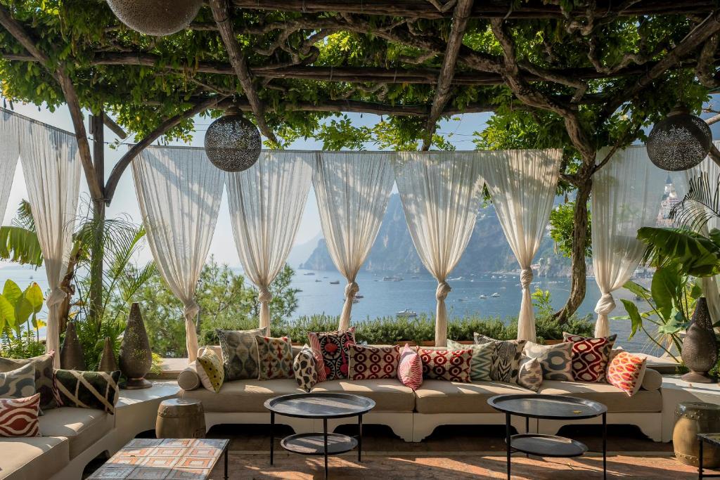 Instagram spots in Positano - beautiful hotel stay