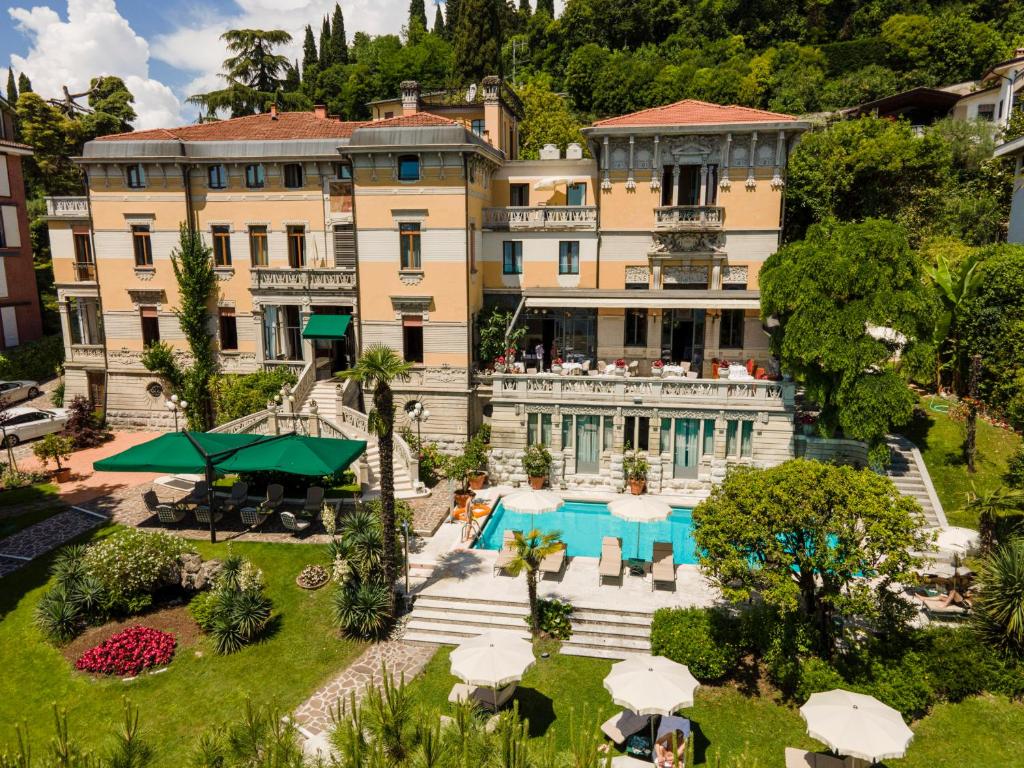 Old world charm and beautiful hotel in Salo on Lake Garda