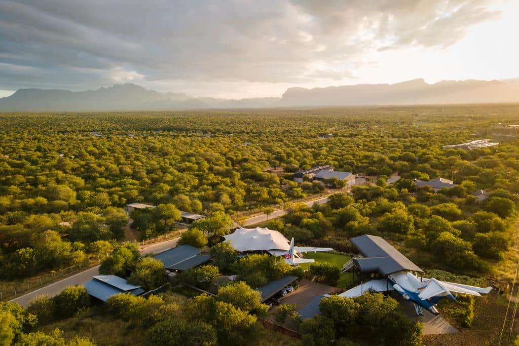 Aerotel Stay in a Plane in South Africa - Hoedspruit accommodation