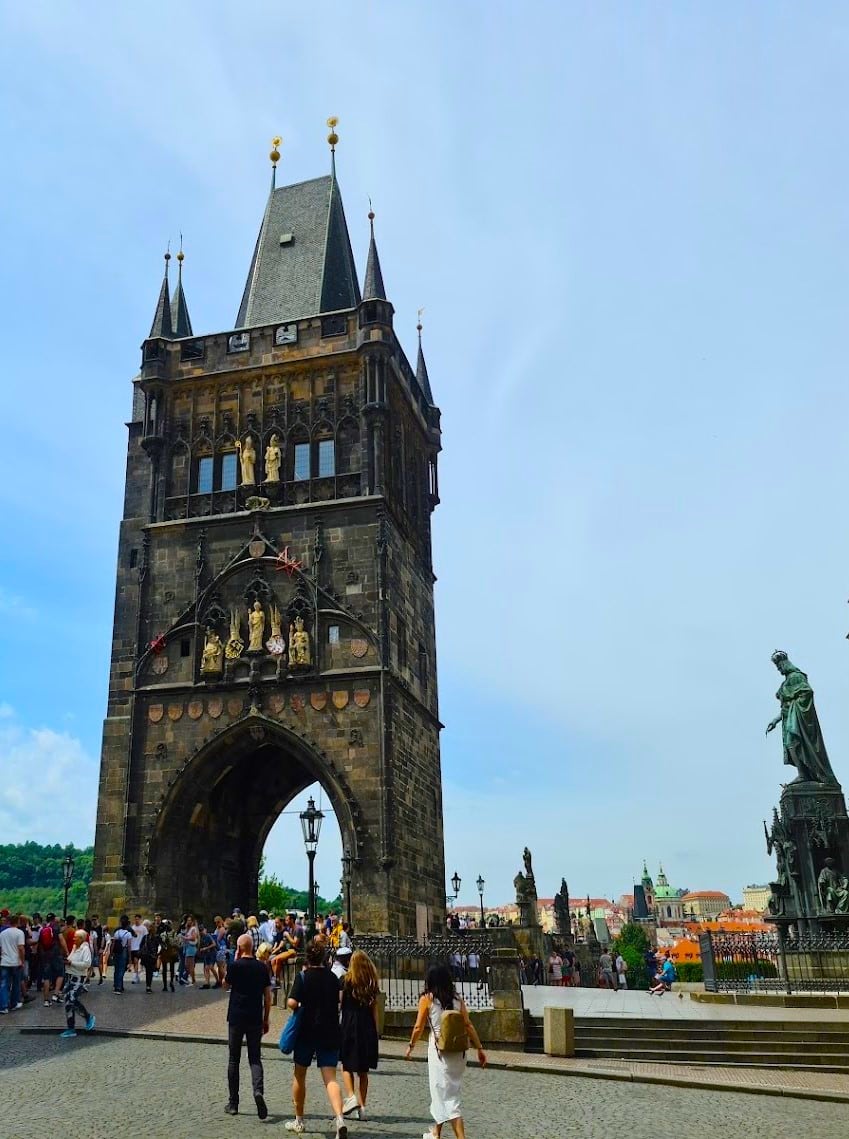 Best things to do in Prague, Czech Republic sightseeing, Charles Bridge