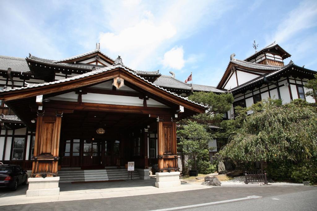 Nara Hotel in Japan - historic gem
