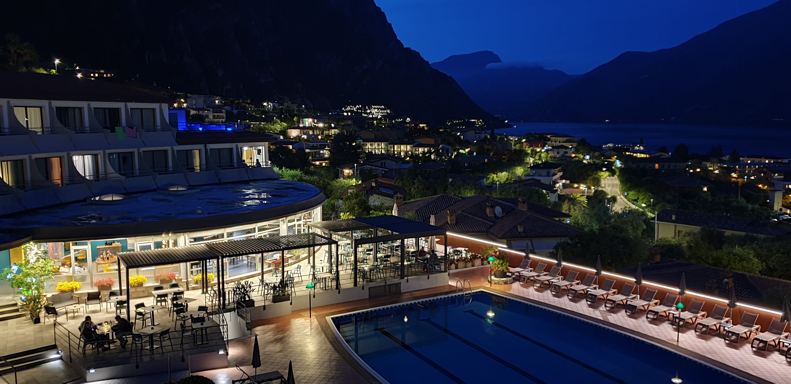 Aria Life Hotel in Limone sul Garda - evening views