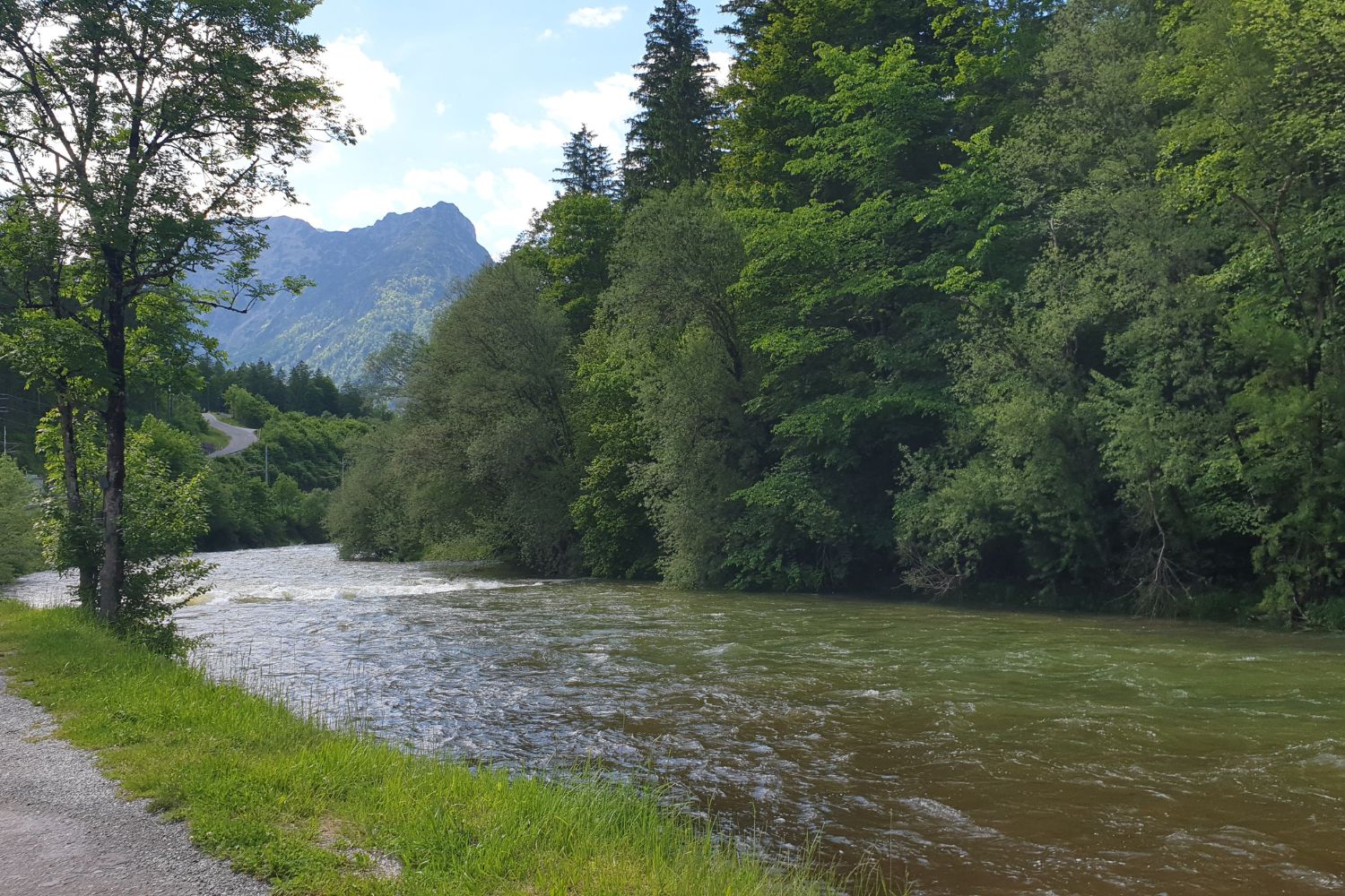 The road to Obertraun Austria