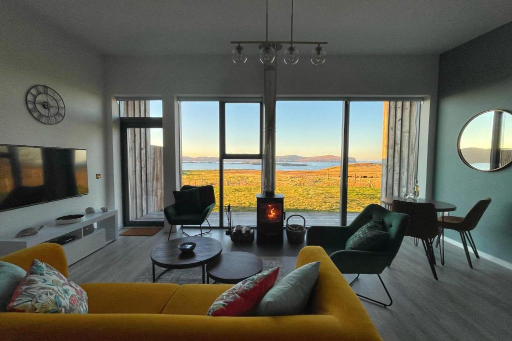 one bedroom holiday home rental in Portree - with spectacular views