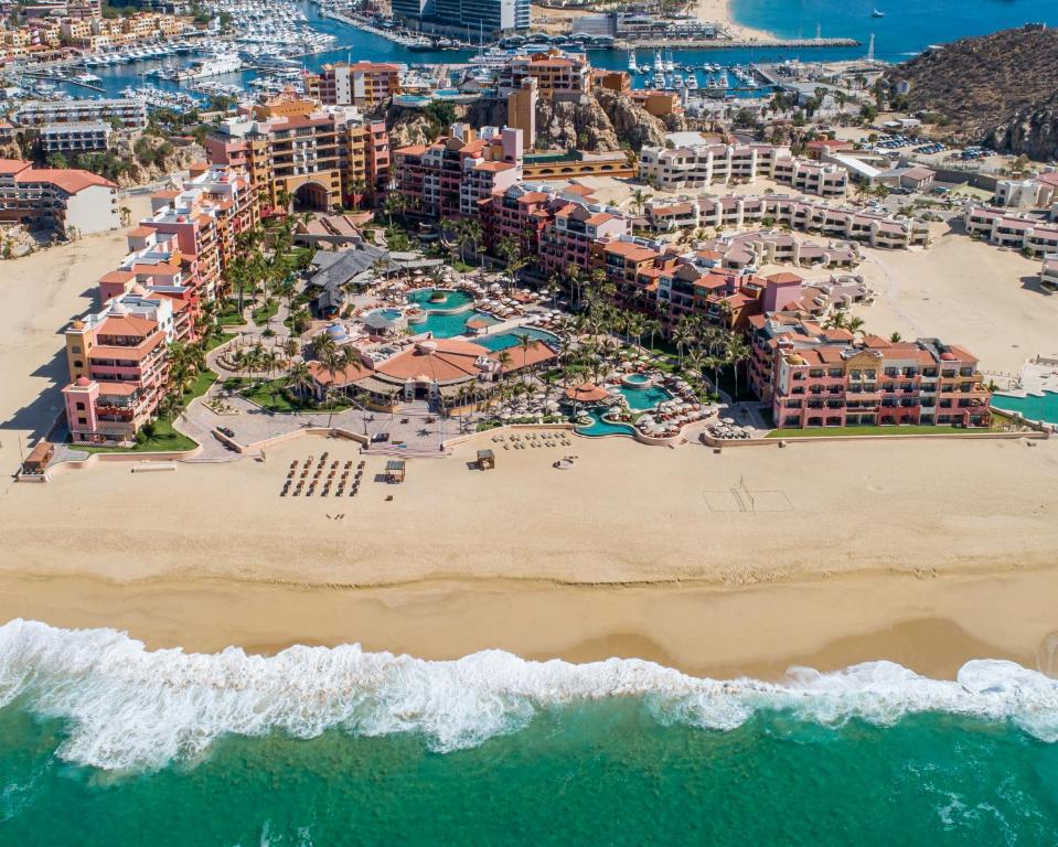 Where to stay in Cabo san Luca - Playa Grande Resort in Cabo san Lucas Mexico