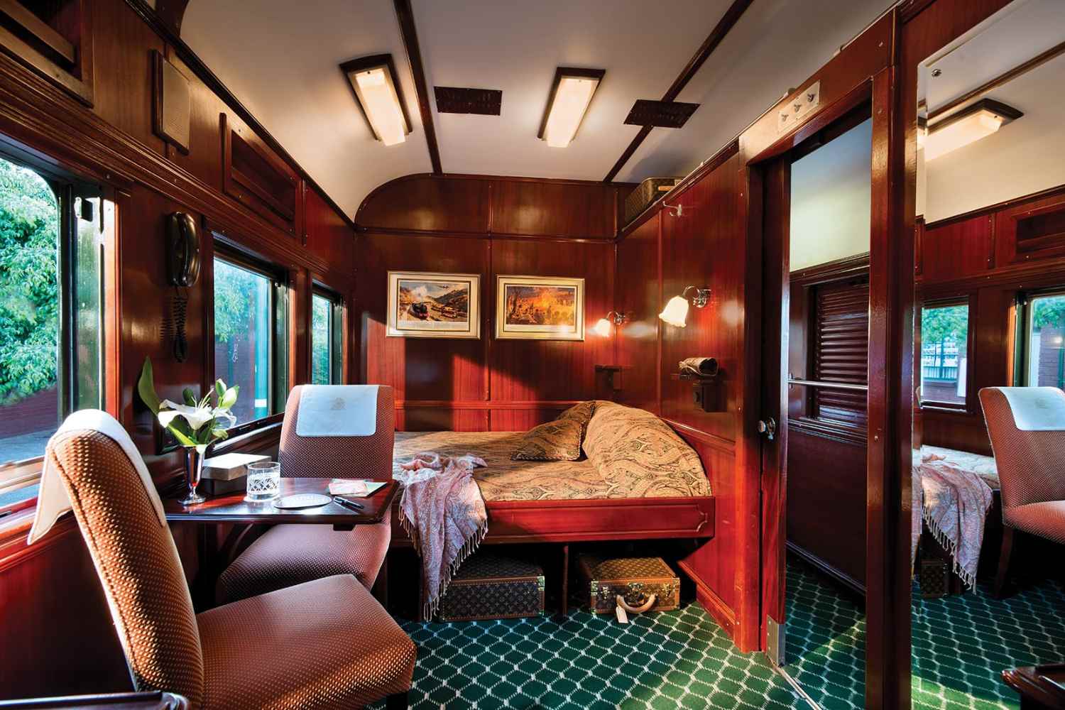 Luxurious train holidays in South Africa - Rovos Rail