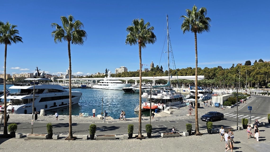 Things to do in Malaga, Málaga Marina, Yachts, Sea Views, Lively Waterfront