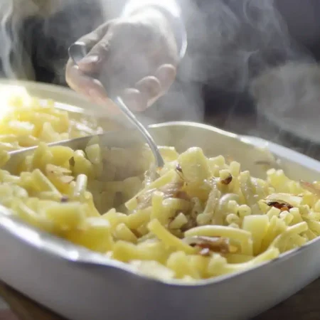 Älplermagronen, winter caravan recipes, winter lodge recipes, winter holiday self catering recipes