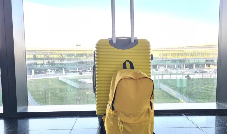 Travel warnings, red flags, how to, travel and home